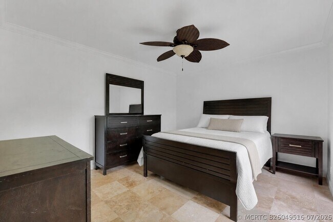 Building Photo - 1840 San Juan Dr