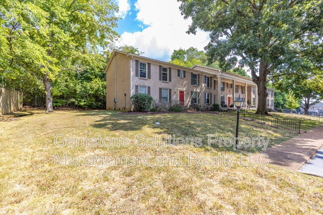 Building Photo - 1011 Murfreesboro Rd