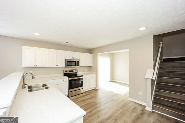 Building Photo - 8308 Milam Loop