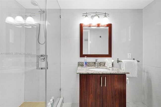 Building Photo - 1035 94th St