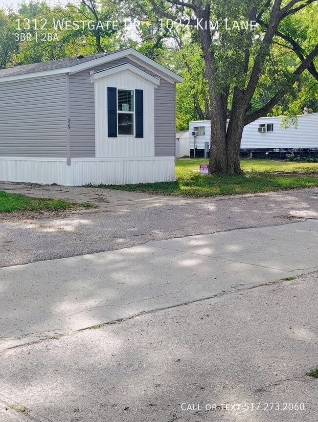 Primary Photo - 1312 Westgate Dr