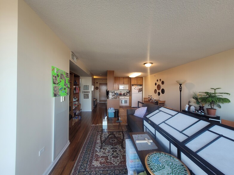 Primary Photo - 9655 Woods Dr