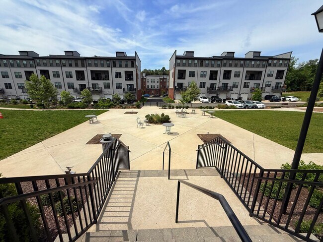 Building Photo - 13302 Coalfield Station Ln