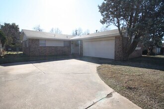 Building Photo - Adorable 3 bed in Midwest City
