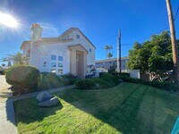 Building Photo - Beautiful Remodeled Home in Carlsbad Village!