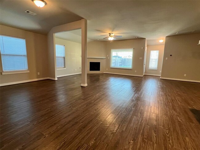 Building Photo - 12347 Breckenwood Mills Dr
