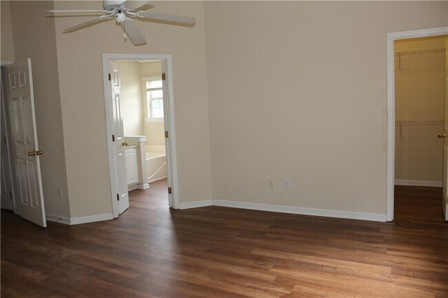 Building Photo - 910 Brushy Creek Ct