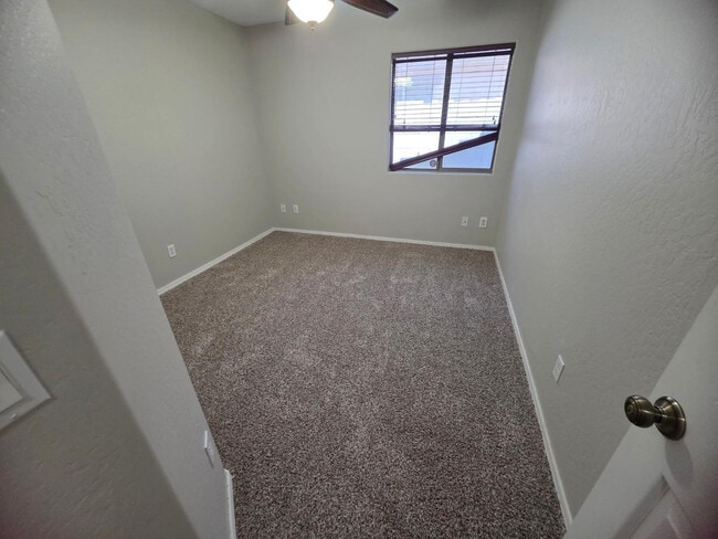 Building Photo - 3607 S 257th Ln