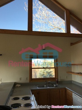 Building Photo - 543 Cortez St