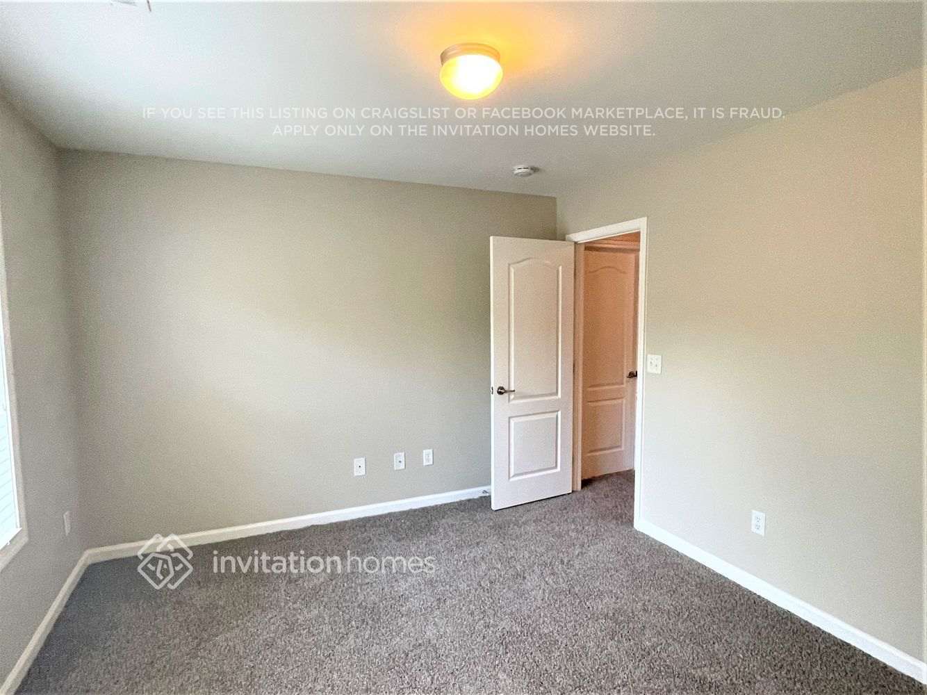 Building Photo - 3613 Malcolm Manor