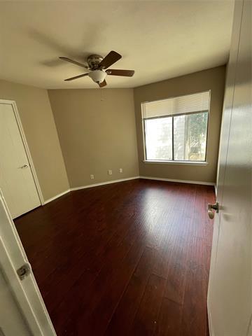 Building Photo - 2311 Balsam Dr