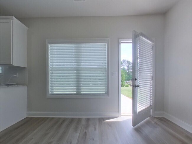 Building Photo - 4015 Evelyn View Ct