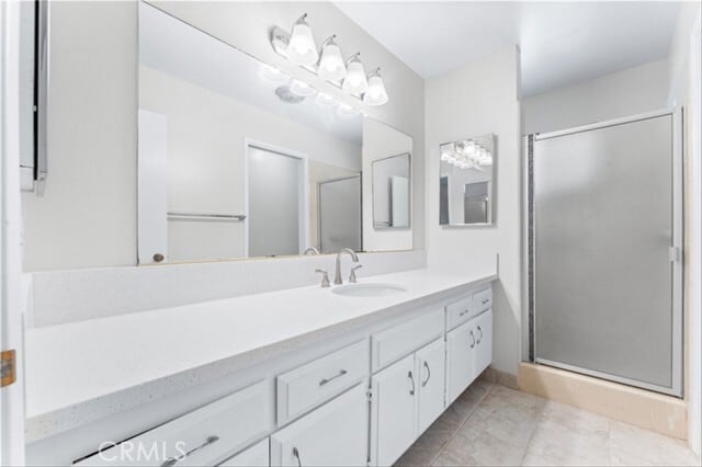 Building Photo - 2128 Valle Dr