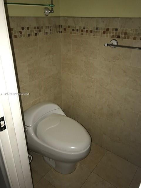 Building Photo - 221 NW 109th Ave