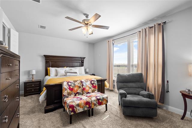 Building Photo - 6017 Mango Dr