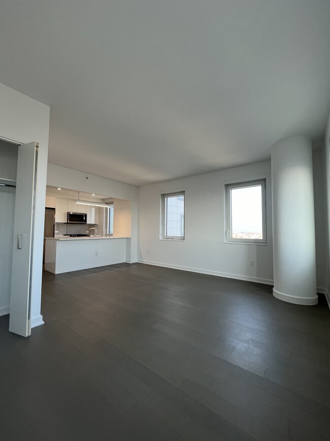 Interior Photo - Alta+