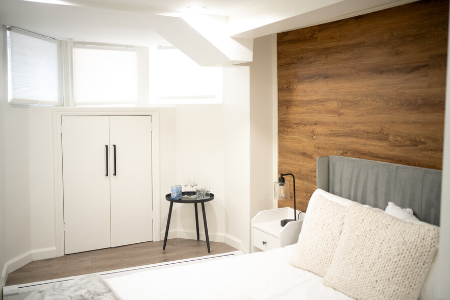 Bedroom - 402 Bergen Ave
