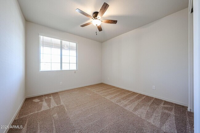 Building Photo - 13723 W Calle De Baca