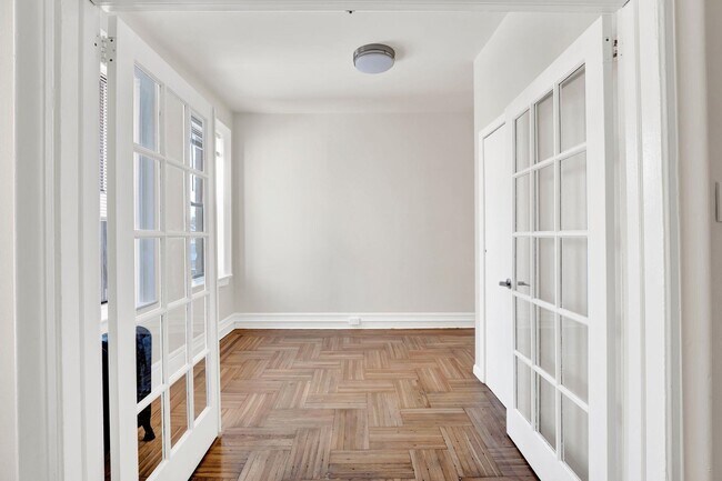 Building Photo - 275 Harrison Ave