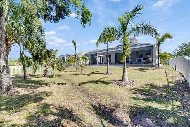 Building Photo - 706 Manns Harbor Dr