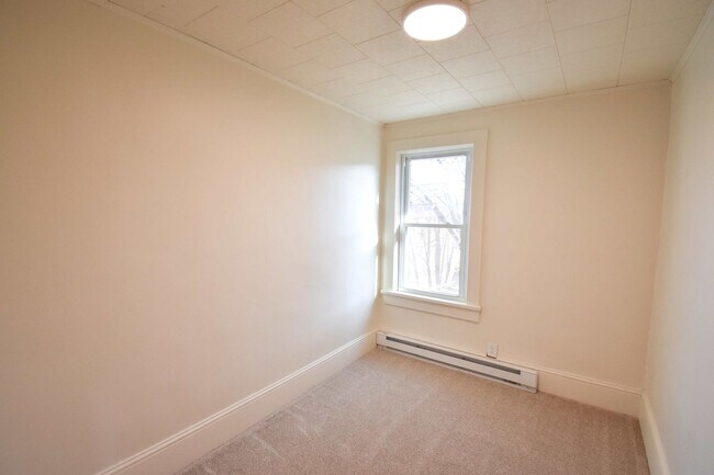 Building Photo - RDBSR108