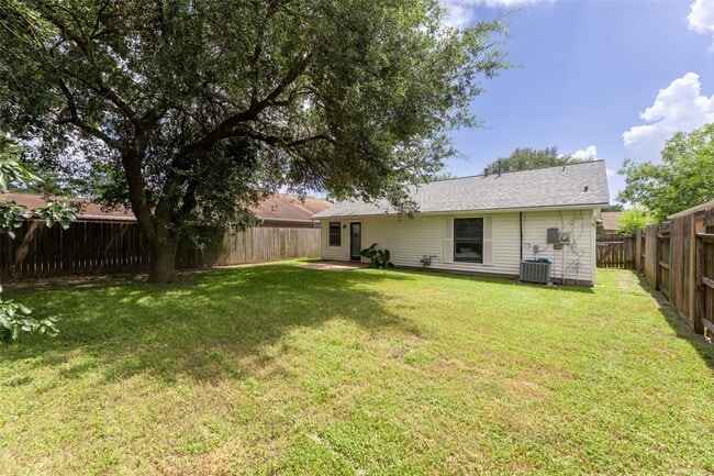 Building Photo - 1123 Rock Canyon Dr