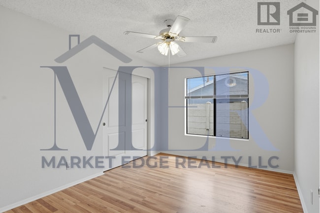 Building Photo - 4Bed/2Bath House in Sierra Vista, AZ! Ready for Immediate Move-In! -- RV GATE!