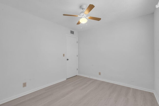 Building Photo - 4737 Sable Pine Cir