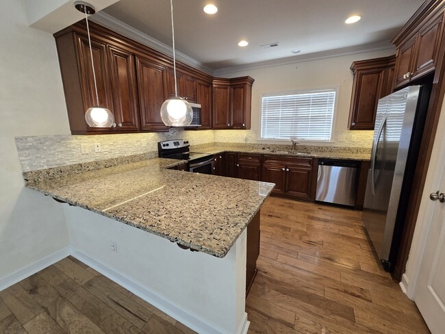 Building Photo - 4724 Bruce St