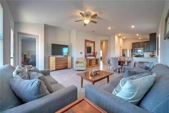 Building Photo - 13809 Rosebud Isle Dr