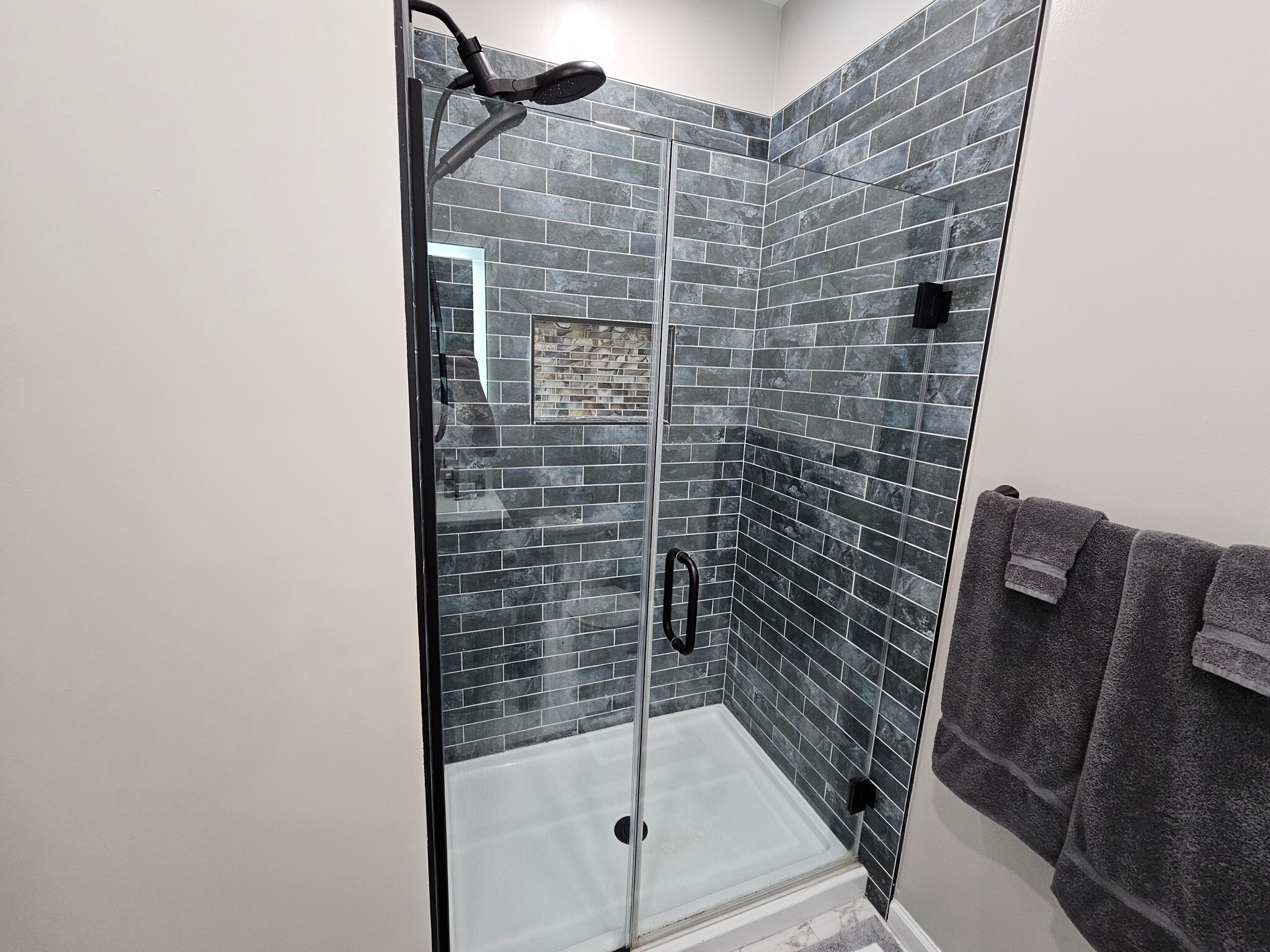 Bathroom #2 shower - 46602 Ellicott Sq