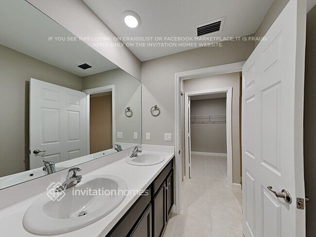 Building Photo - 1234 Thallar Ln NW