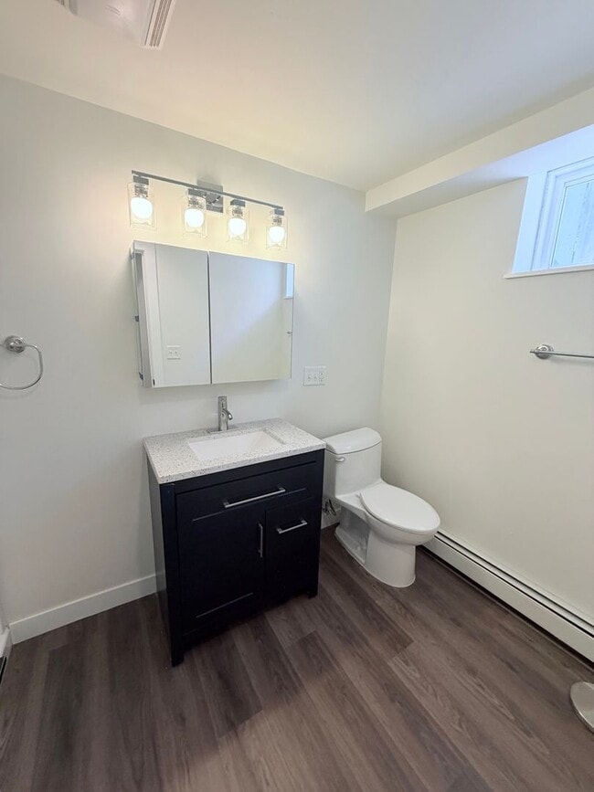 Building Photo - Fully Remodeled Luxury Home with Exceptional Space and Style!!