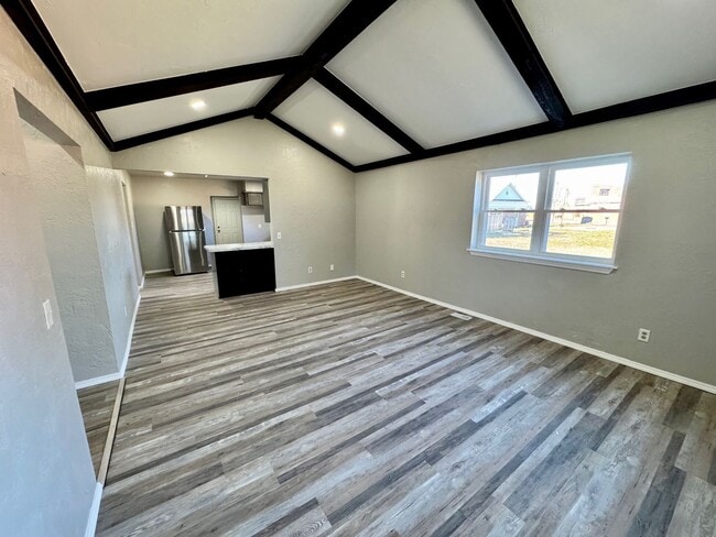 Primary Photo - Newly remodeled 3 bedroom 1 bathroom house