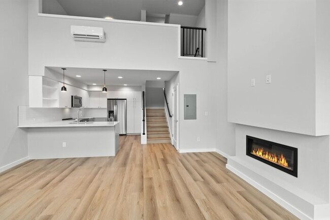 Building Photo - Stunning Brand-New Ballard Townhome with A...