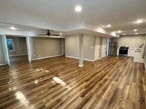 Building Photo - 1355 E 100th Ln