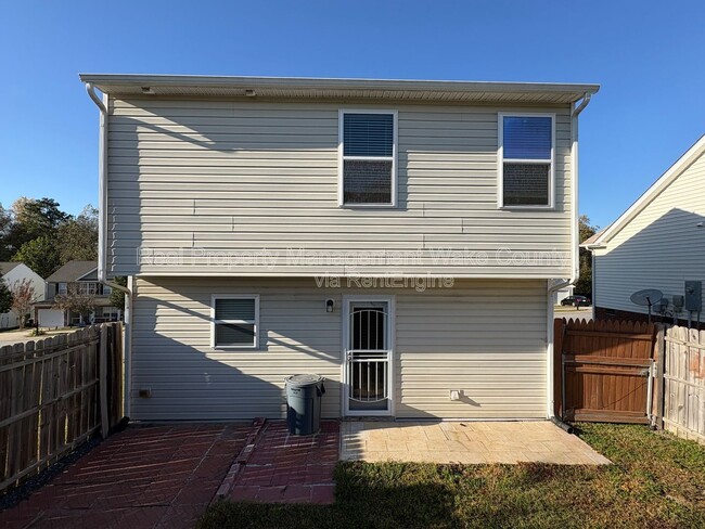 Building Photo - 1209 Sweetgrass St