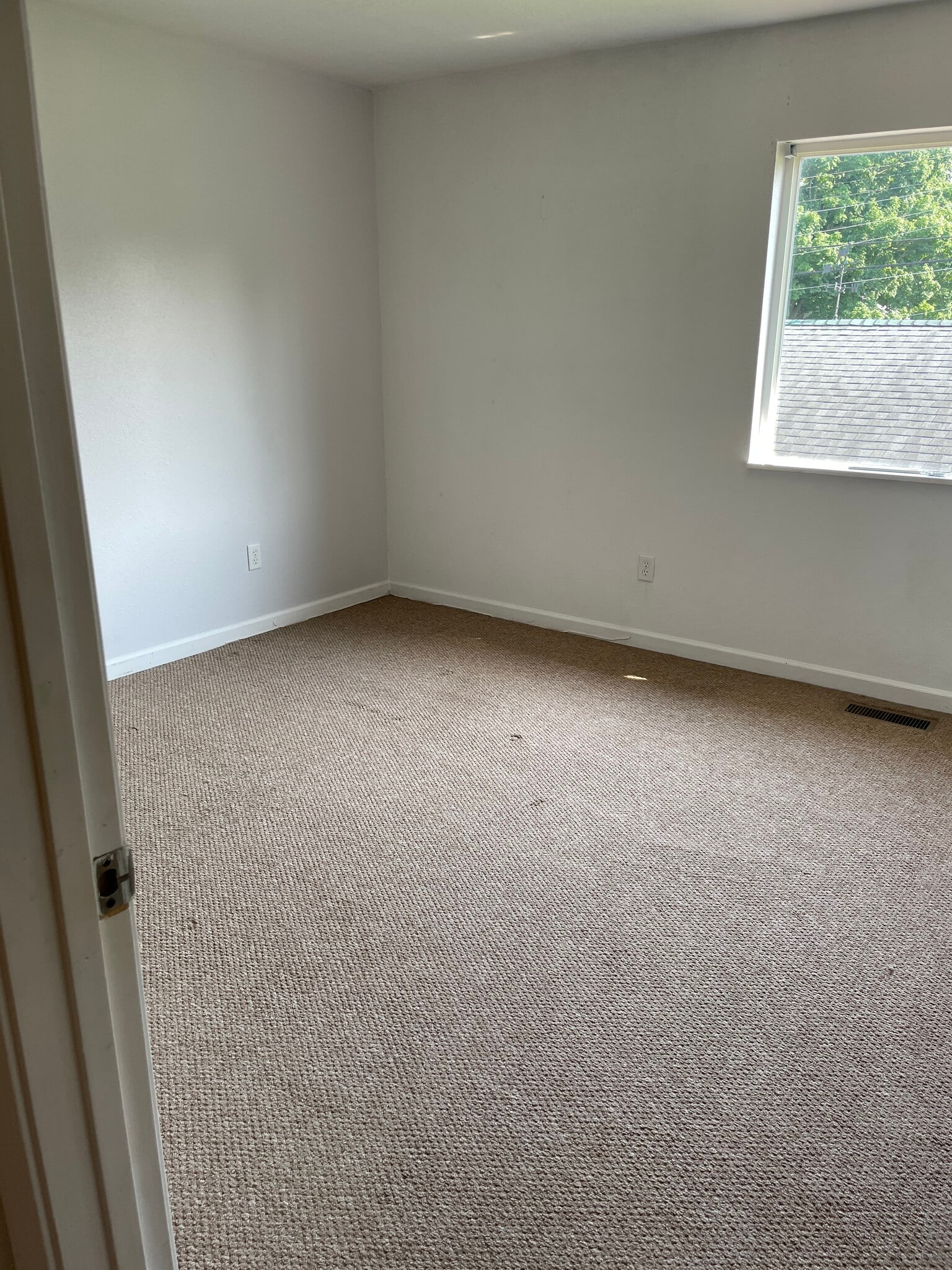 Back bedroom - 203 E. Main St.