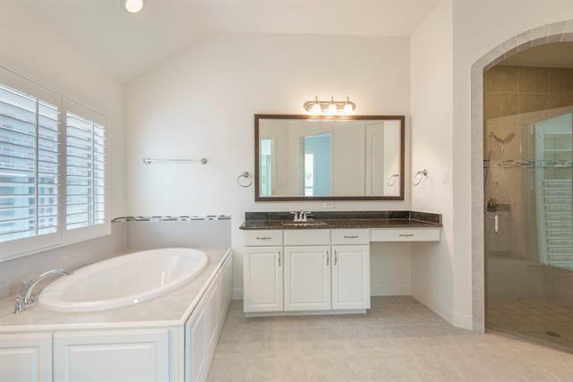 Building Photo - 861 Field Crossing