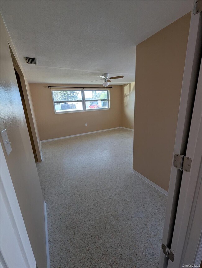 Building Photo - 7416 Star Dust Dr