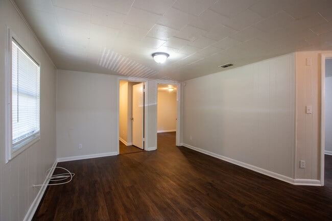 Building Photo - 5226 Potomac Ave