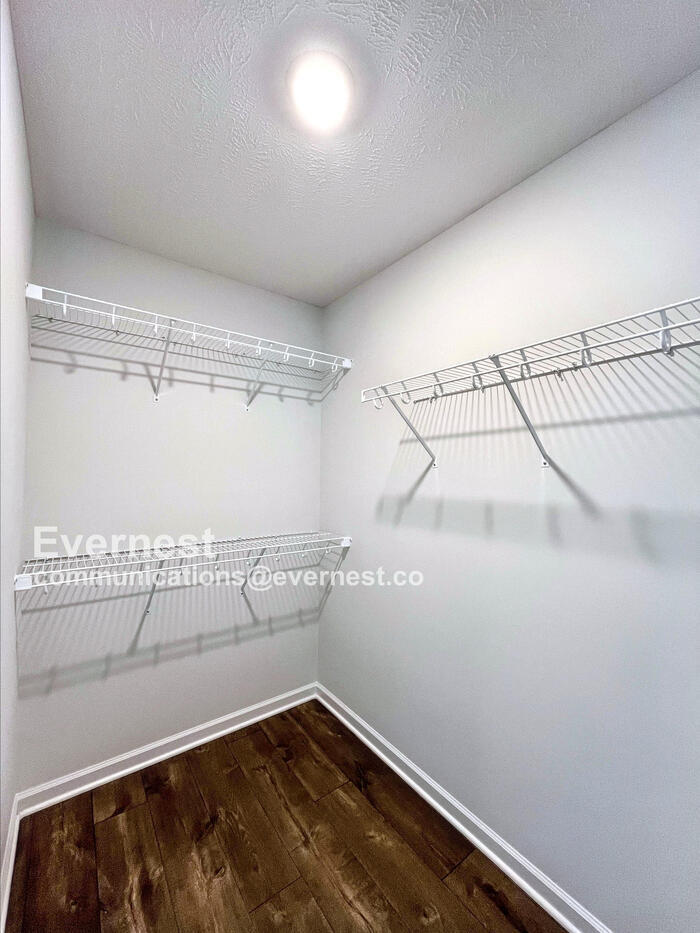 Building Photo - 218 Ansley Wy