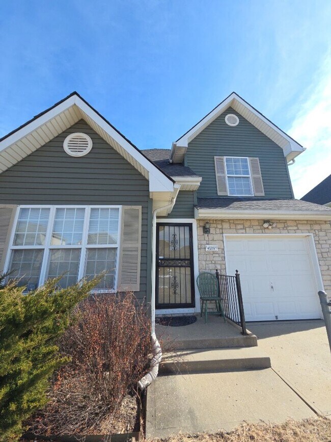 Building Photo - 4BR/2.5BA | Newly Renovated Single Family Home | 1-Car Covered Parking