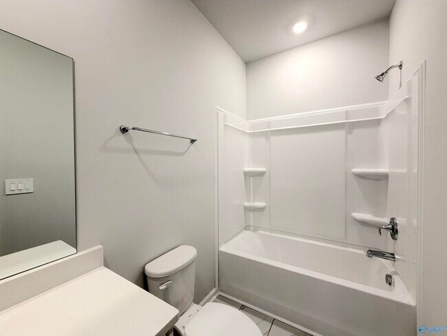 Building Photo - 203 Stockyard Cir