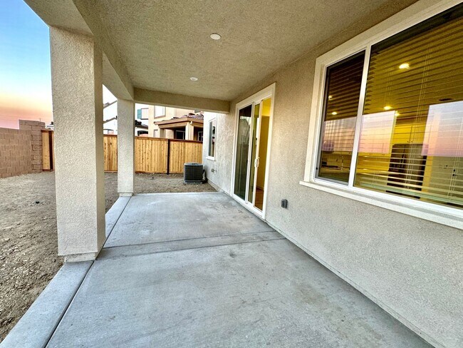 Building Photo - 243 Dock Cir