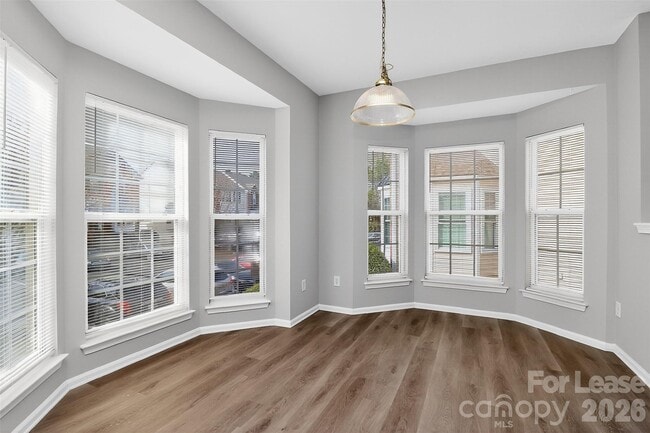 Building Photo - 12337 Verdant Ct