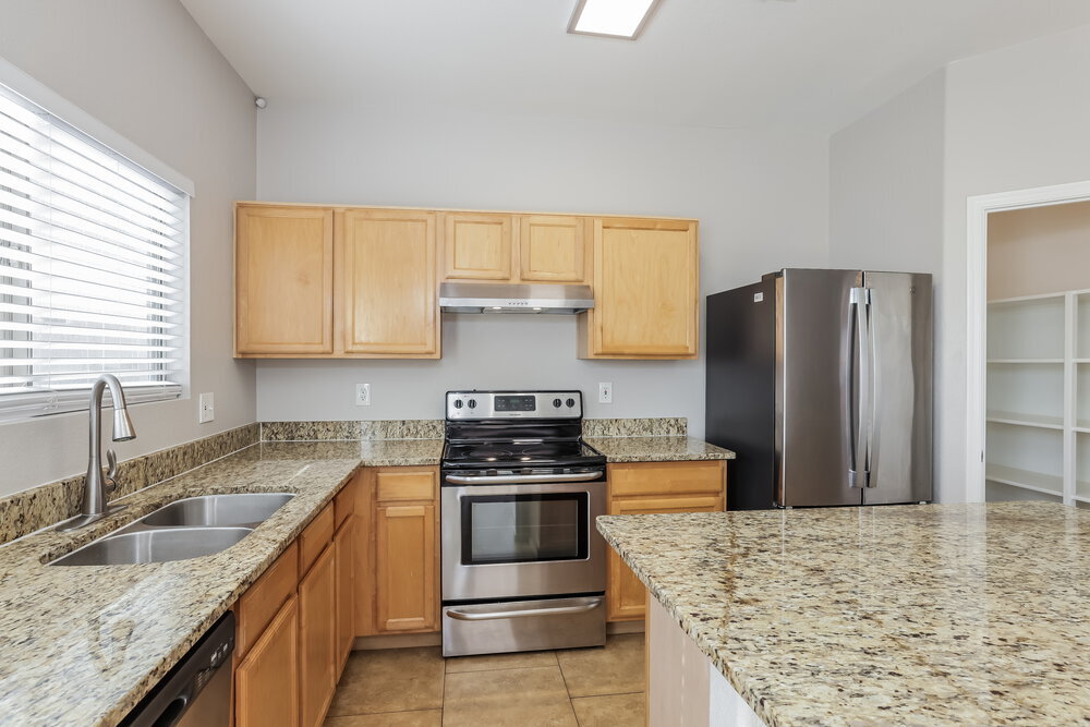 Building Photo - 735 E Michigan Ave