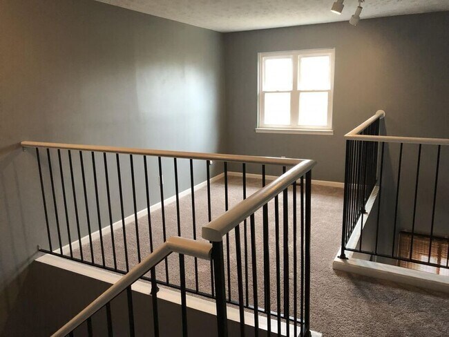 Building Photo - 1673 Prairie Cir