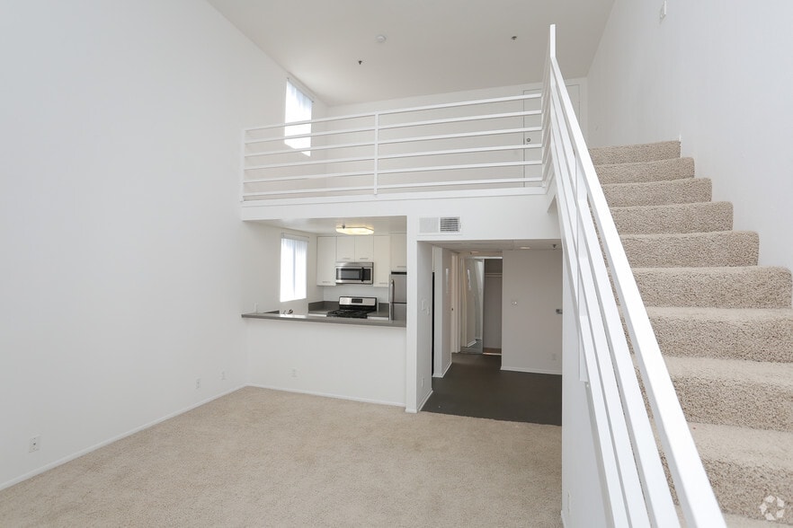 1820 Whitley 1820 Whitley Ave Hollywood CA 90028 Apartment Finder