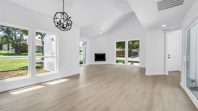 Building Photo - 1202 Quail Hollow Dr